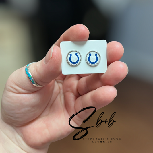 Horse Shoe IN Stud Earrings