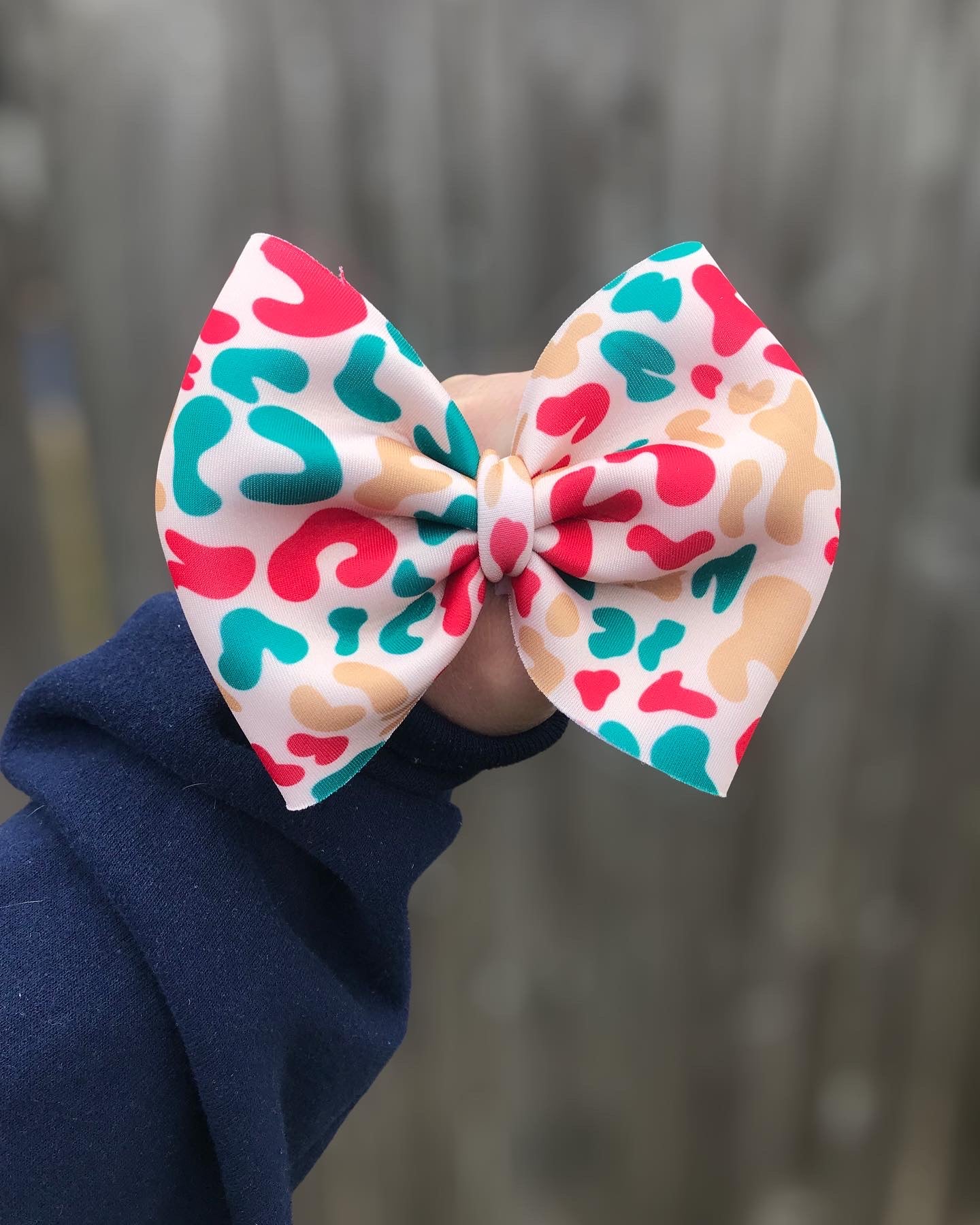 Christmas Cheetah Puffy Bow