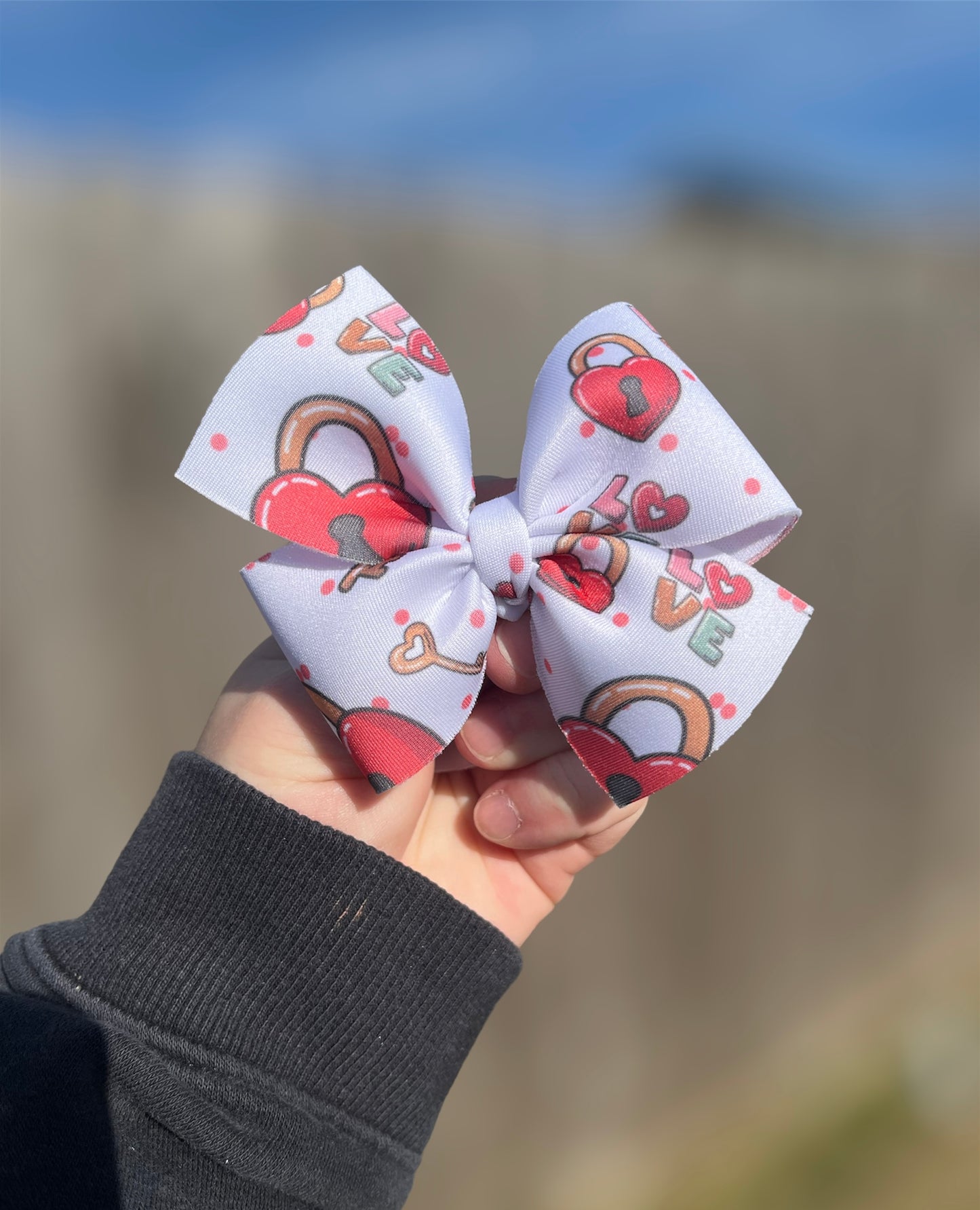 Lock & Key Love Hearts Puffy Bow