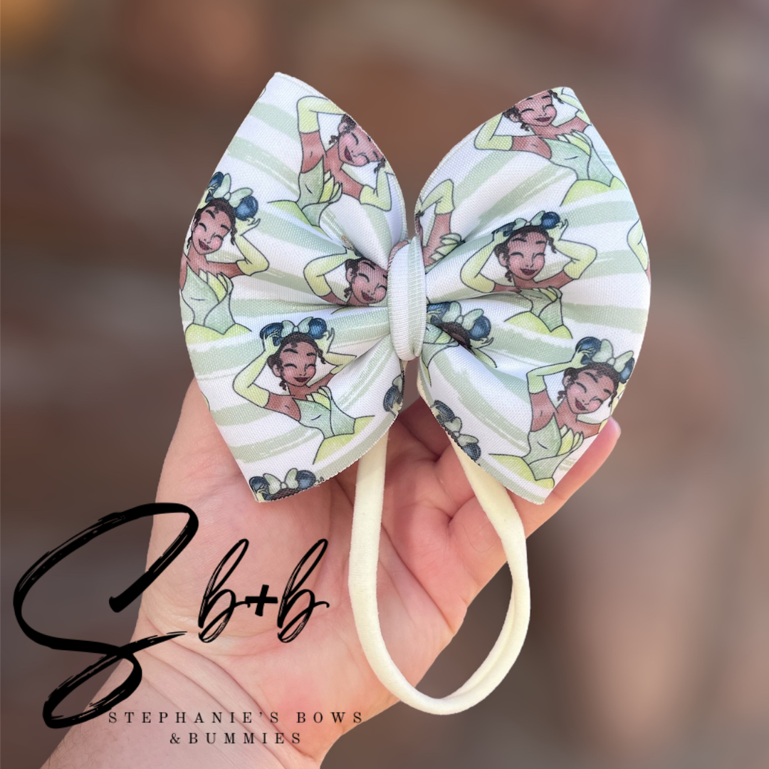Frog + Princess Puffy Bow